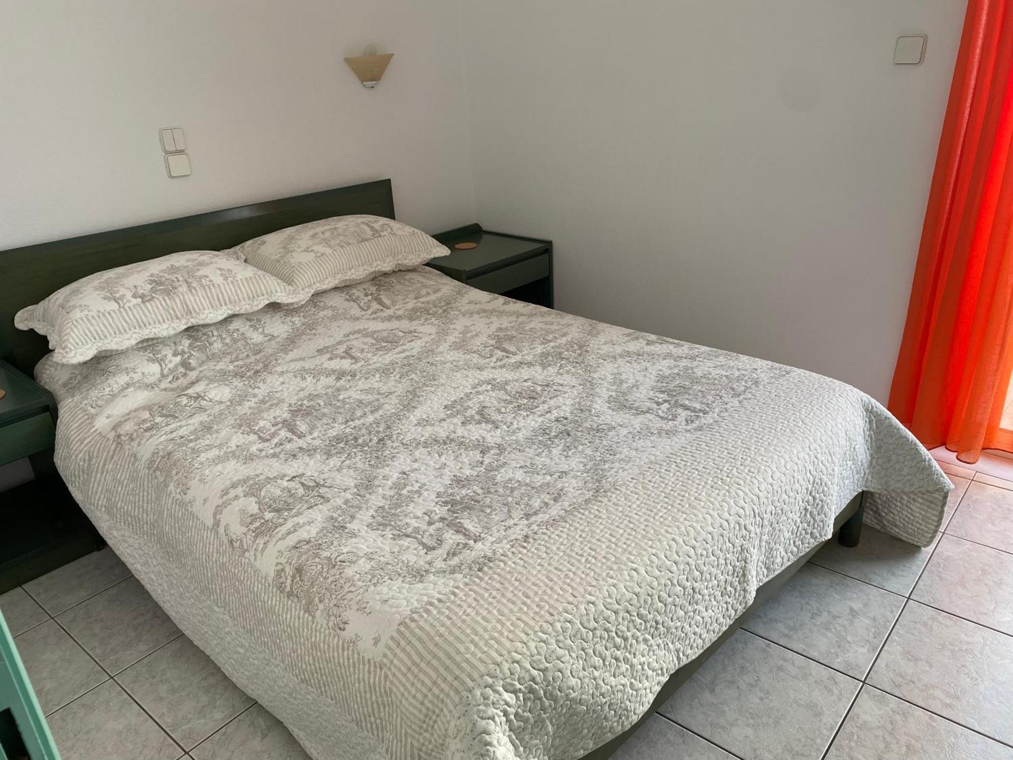 Stunning Seaview Town Apartment アイオス・ニコラオス エクステリア 写真