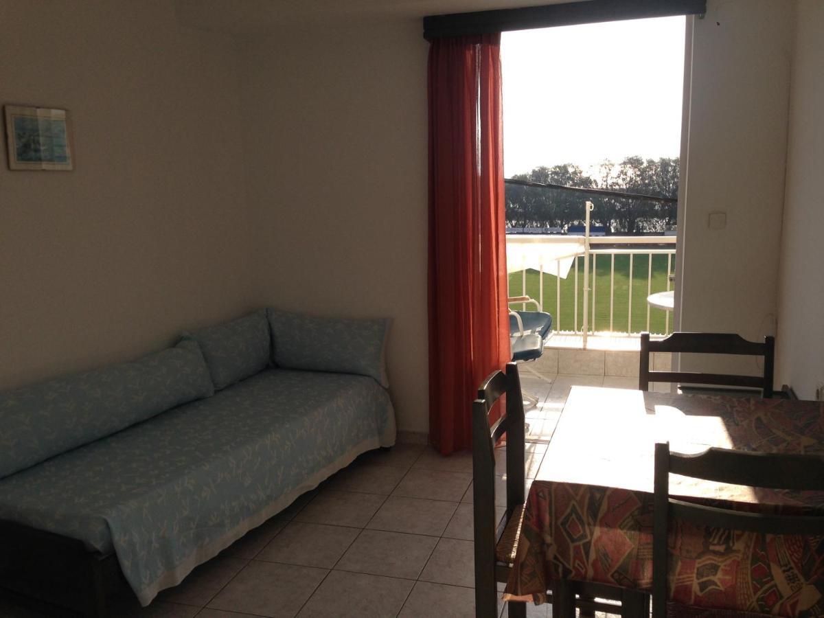 Stunning Seaview Town Apartment アイオス・ニコラオス エクステリア 写真